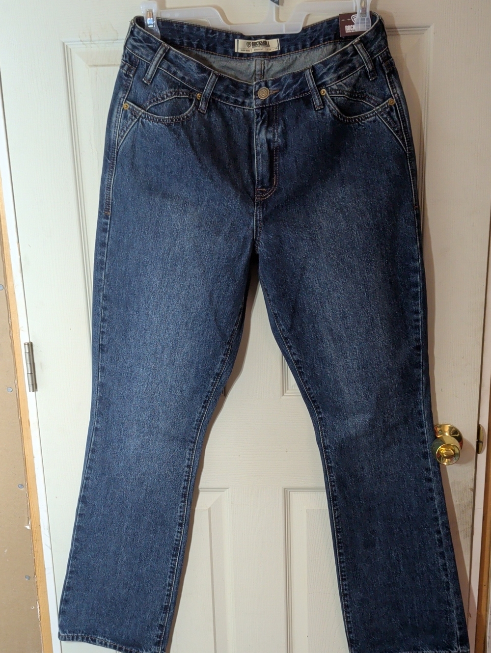 Classic Straight Leg Women’s Jeans — Dark Blue W 31 L 34